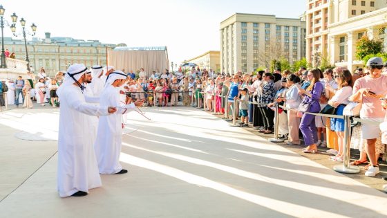 فعالية أيام الثقافة الإماراتية تختتم في موسكو تسجيل حضور ما يقارب ٢٥٠،٠٠٠ زائر